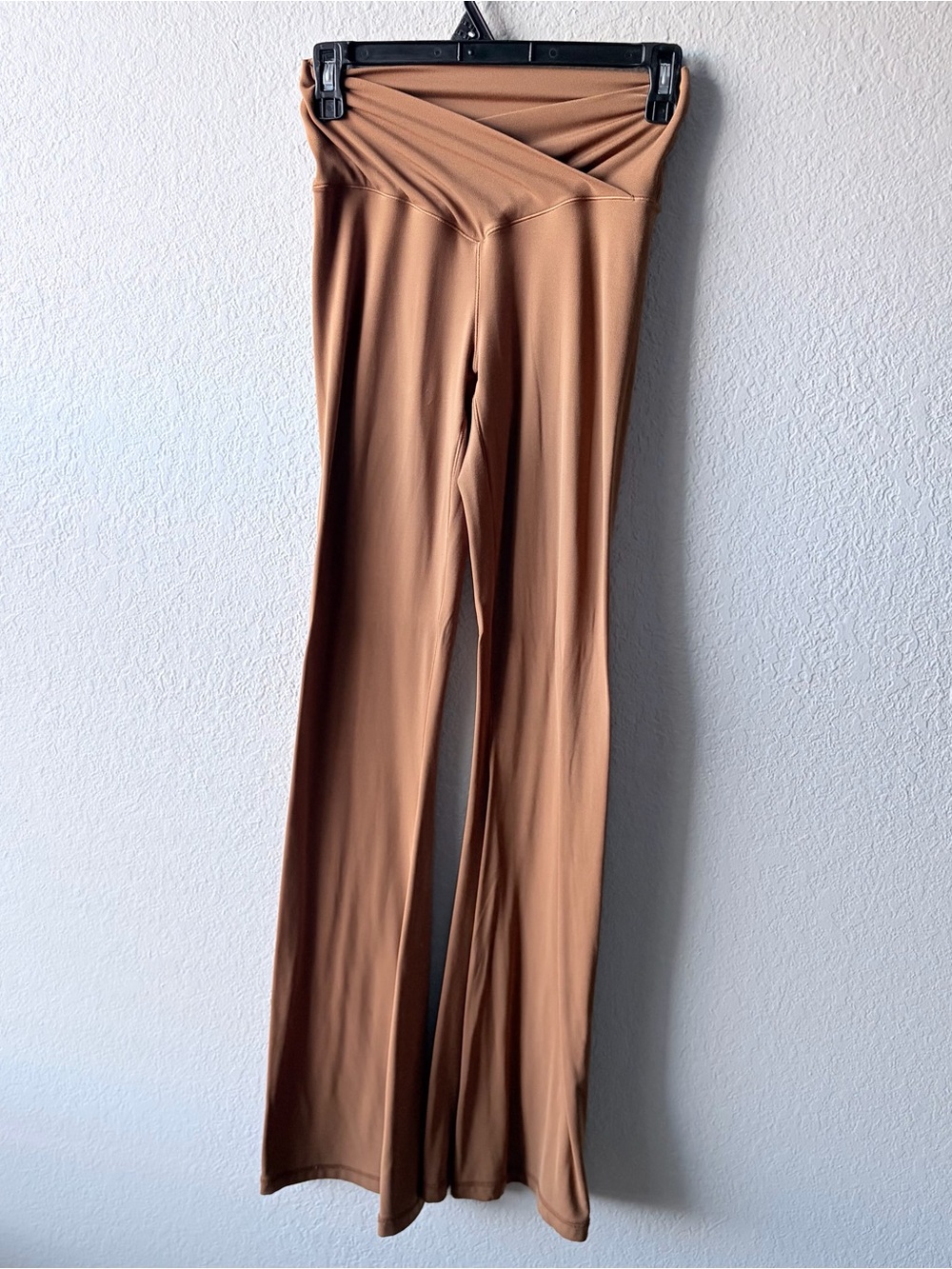 aerie High-Rise Flare Pants in Camel Brown size M casual athletic legging gym